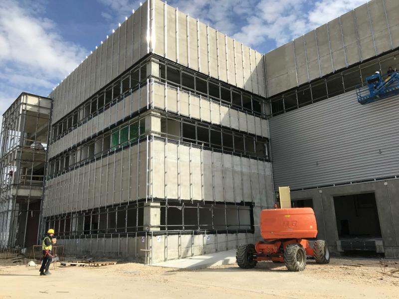 בניין סוויספורט ,נתב"ג