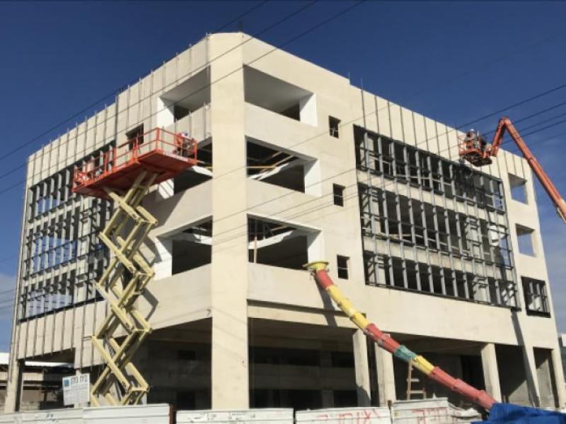 מרכז מסחרי ,אור יהודה