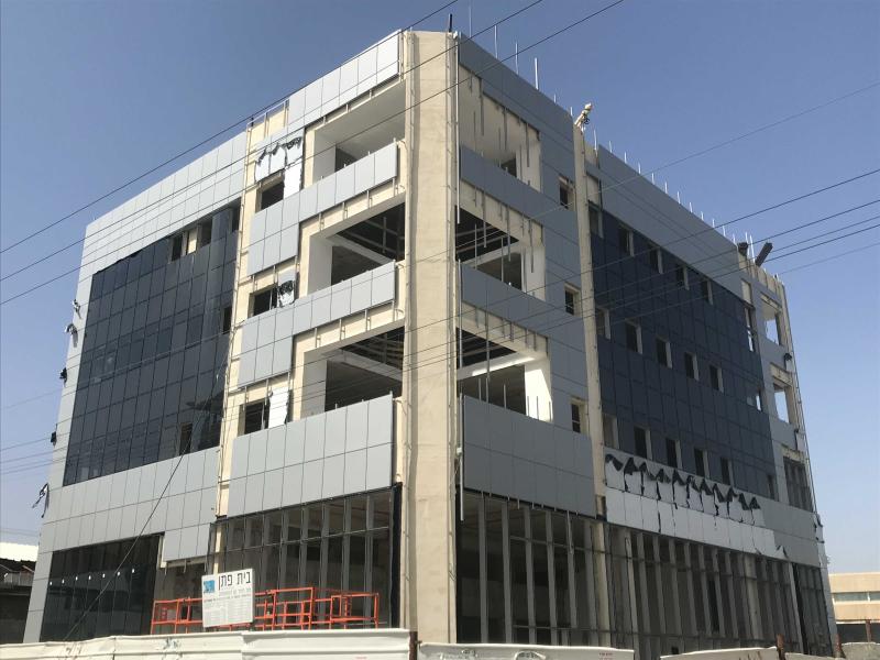 מרכז מסחרי ,אור יהודה