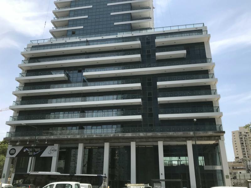 מגדל עלית , רמת גן